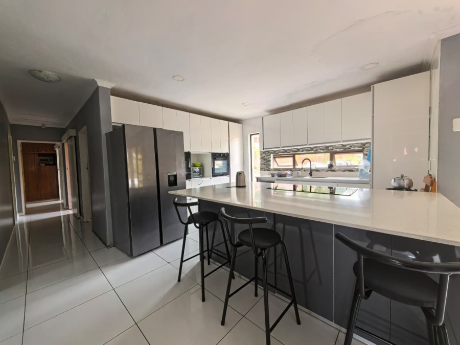 4 Bedroom Property for Sale in Headlands Eastern Cape